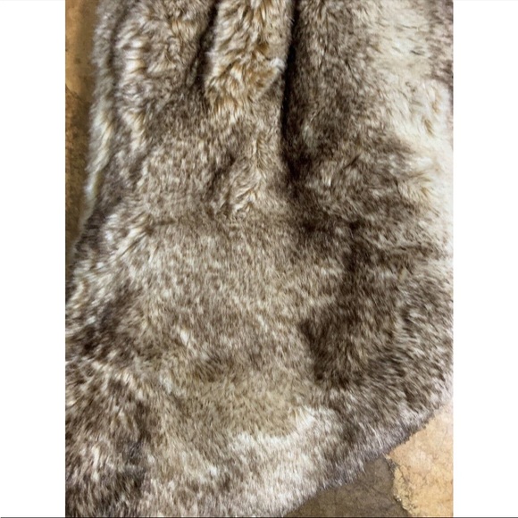 Pottery Barn Faux Fur Christmas Stocking ~ Like New! - Picture 3 of 6